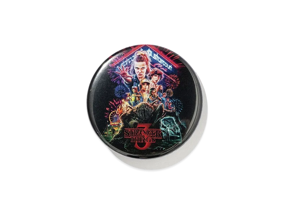 Netflix Stranger Things x V.A. Can Badge 44mm "Light Gray"