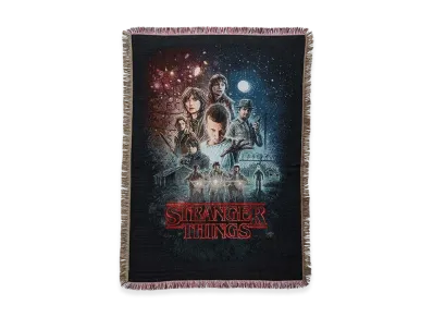 Netflix Stranger Things x V.A. Blanket "Black"