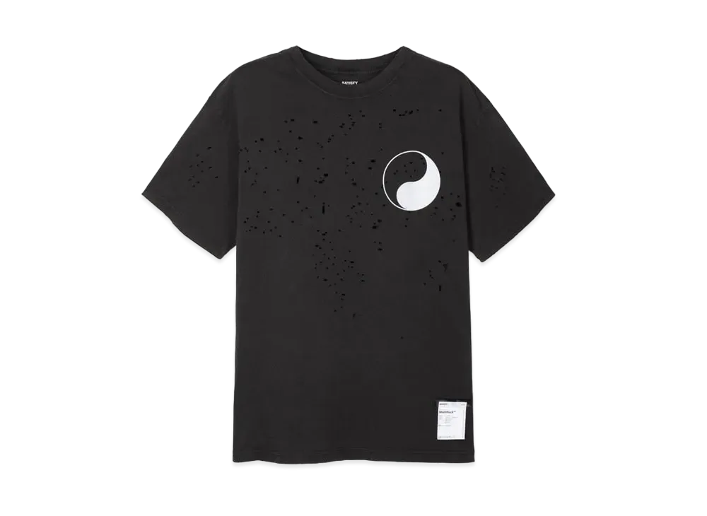 杉咲花主演ドラマ着用で話題。パリ発の異端ランニングブランド