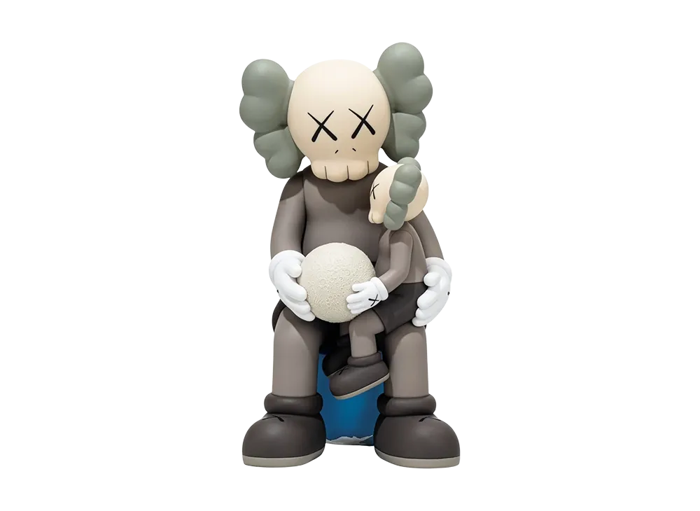 KAWS KAWS:HOLIDAY THAILAND - Brown