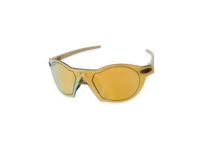 PALACE OAKLEY Subzero Sunglasses "Matt Sand / Prizm 24K"