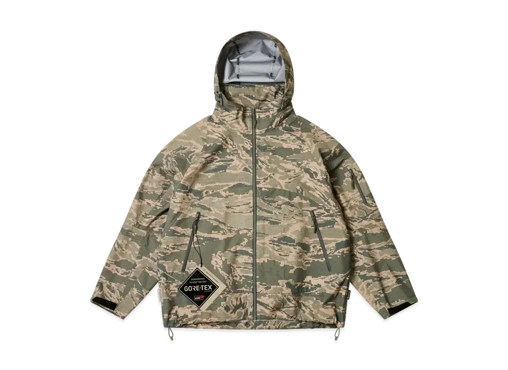 PALACE GORE-TEX 3L M-Tek Jacket "Tiger Digi Camo"