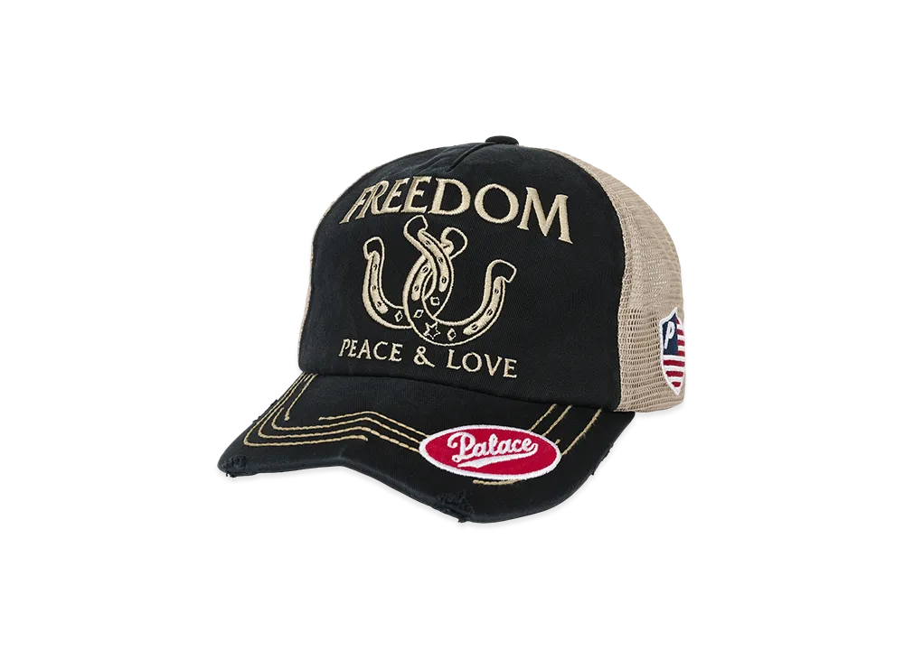 PALACE Freedom Distressed Trucker "Black"