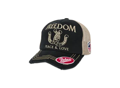 PALACE Freedom Distressed Trucker "Black"