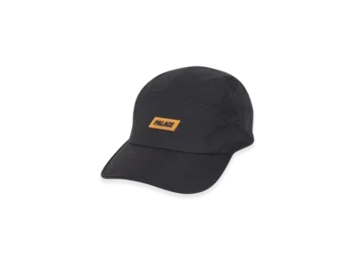 PALACE Frost Shell Runner "Black"