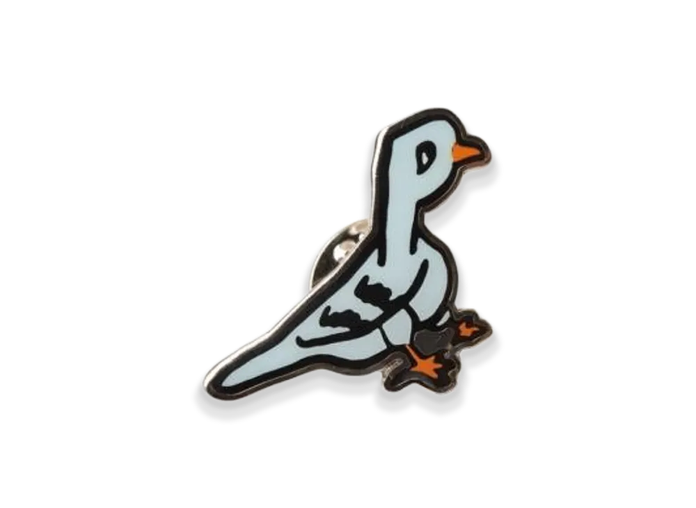 PALACE Pigeon Hole Pin Badge "Grey"
