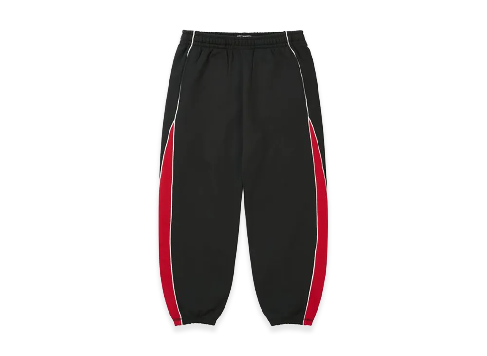 PALACE Courtside Jogger "Black/Truest Red"