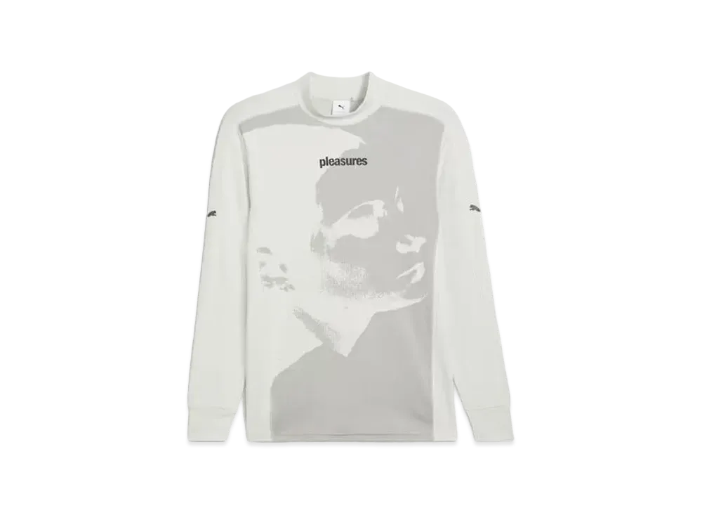 PUMA x PLEASURES Graphic Base Layer "Warm White"