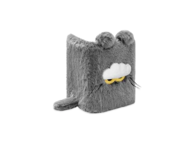 G-DRAGON ZO&FRIENDS ZOAful Winter Passport Cover "Grey"