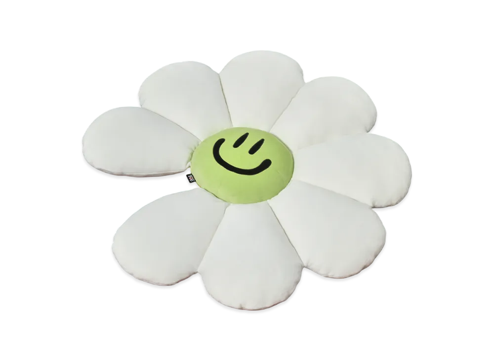 G-DRAGON ZO&FRIENDS ZOAful Winter Cushion "White"