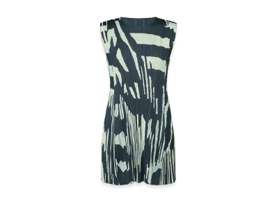 PLEATS PLEASE ISSEY MIYAKE Refraction "Grayish Navy"