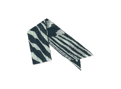 PLEATS PLEASE ISSEY MIYAKE Refraction Scarf "Grayish Navy"
