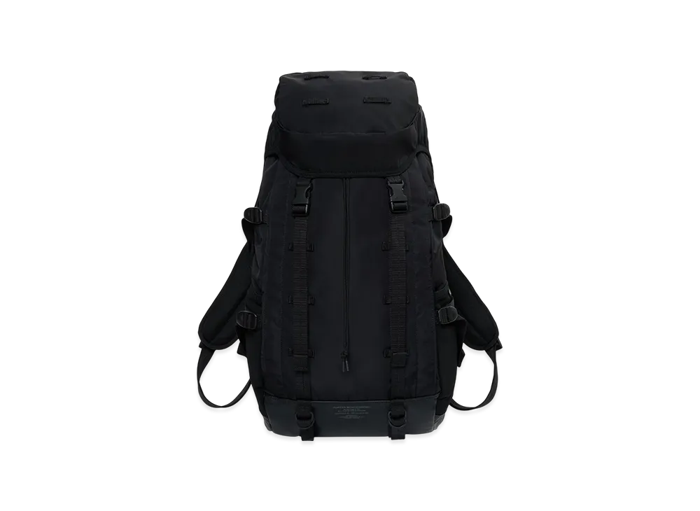 PORTER MONOCHROME DAYPACK 新品　モノクローム　リュック PORTERの新作「MONOCHROME」がついに一般発売！実用主義を極めた全5型
