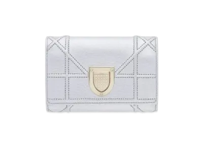 Dior Grain Touch Calfskin Wallet "Silver Metallic"