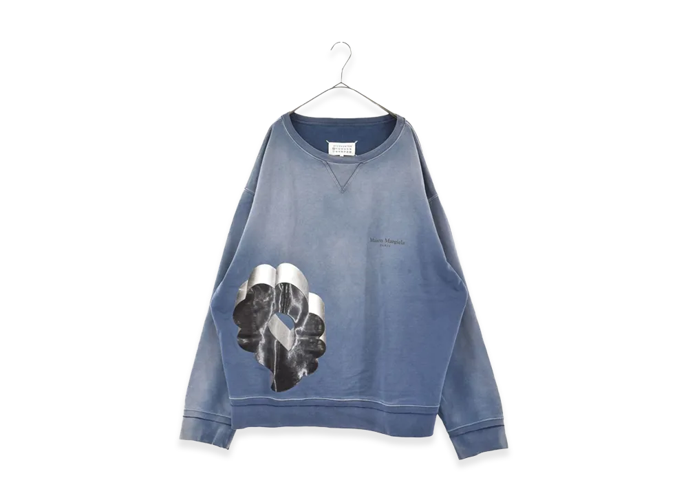 メゾンマルジェラ オーバーサイズド シンボルクルースウェット "ブルー" S50GU0189S25520