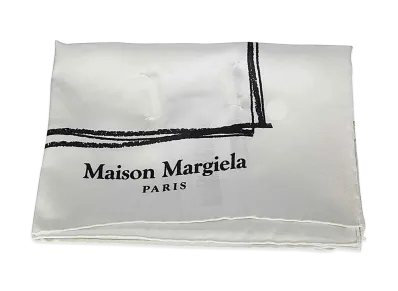 Maison Margiela Women's Foulard "Light Grey"
