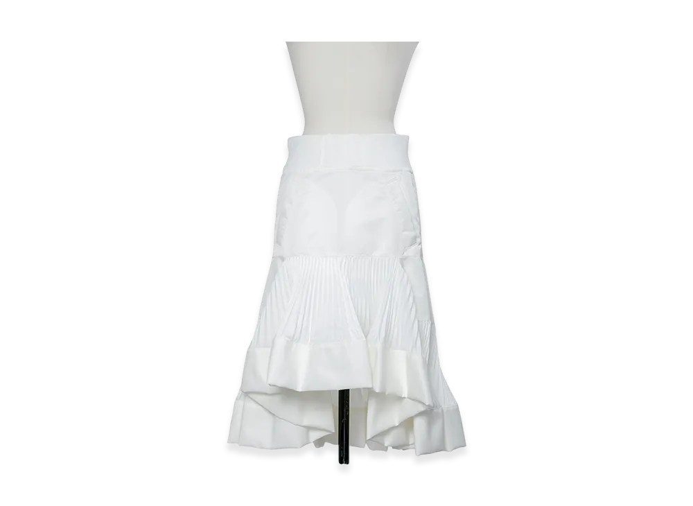 sacai Nylon Twill Skirt "Off White"