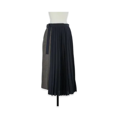 sacai Women's Double-Faced Herringbone x Suiting Skirt "Brown/Navy"