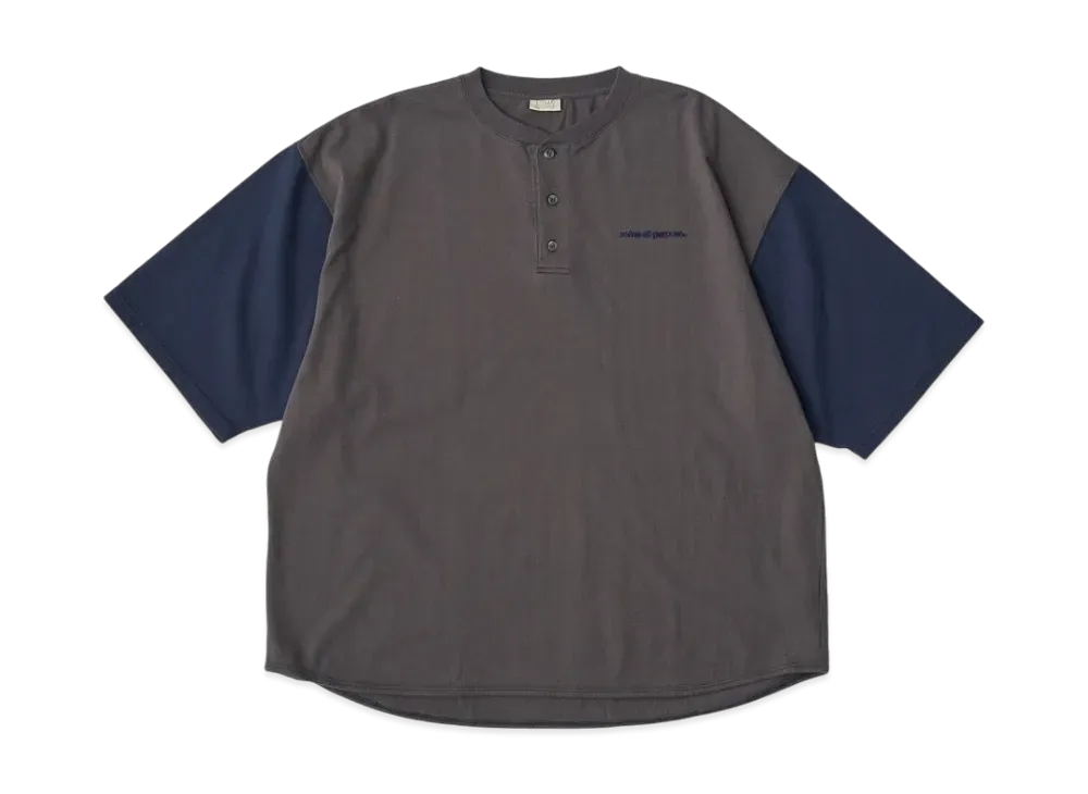 SEDAN ALL-PURPOSE Henleyneck Baseball Tee "Charcoal Navy"
