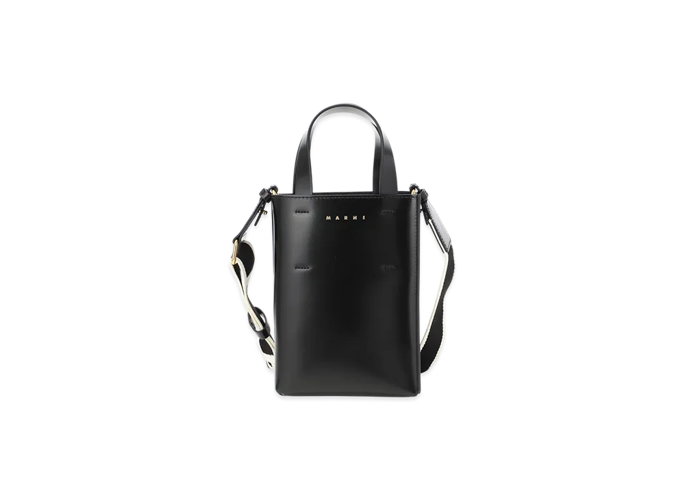 マルニ 3ウェイ ミュゼオ ナノ "ブラック" SHMP0050U0-00N99