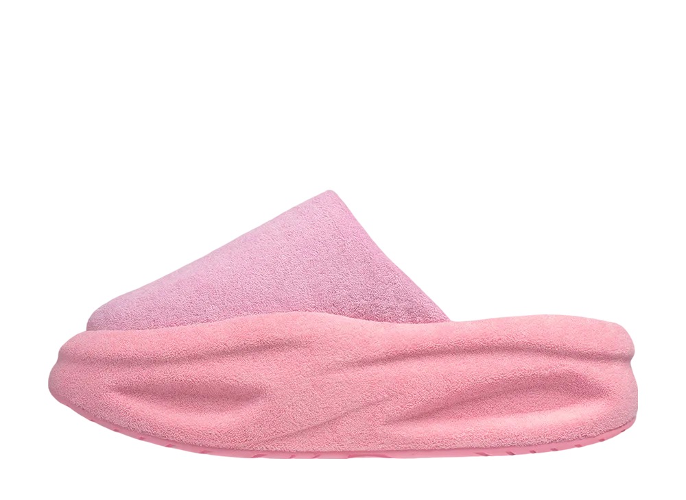 SKYLRK Chunky Mule "Powder Pink"