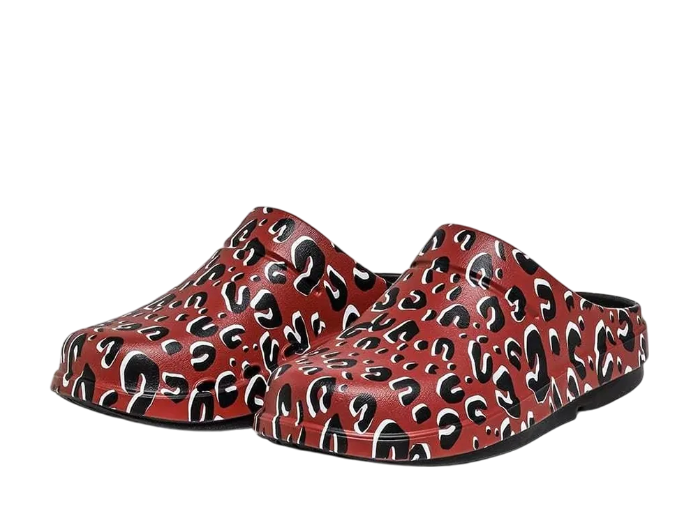 TAKAHIROMIYASHITATheSoloist. x OOFOS Clog "Leopard Red"