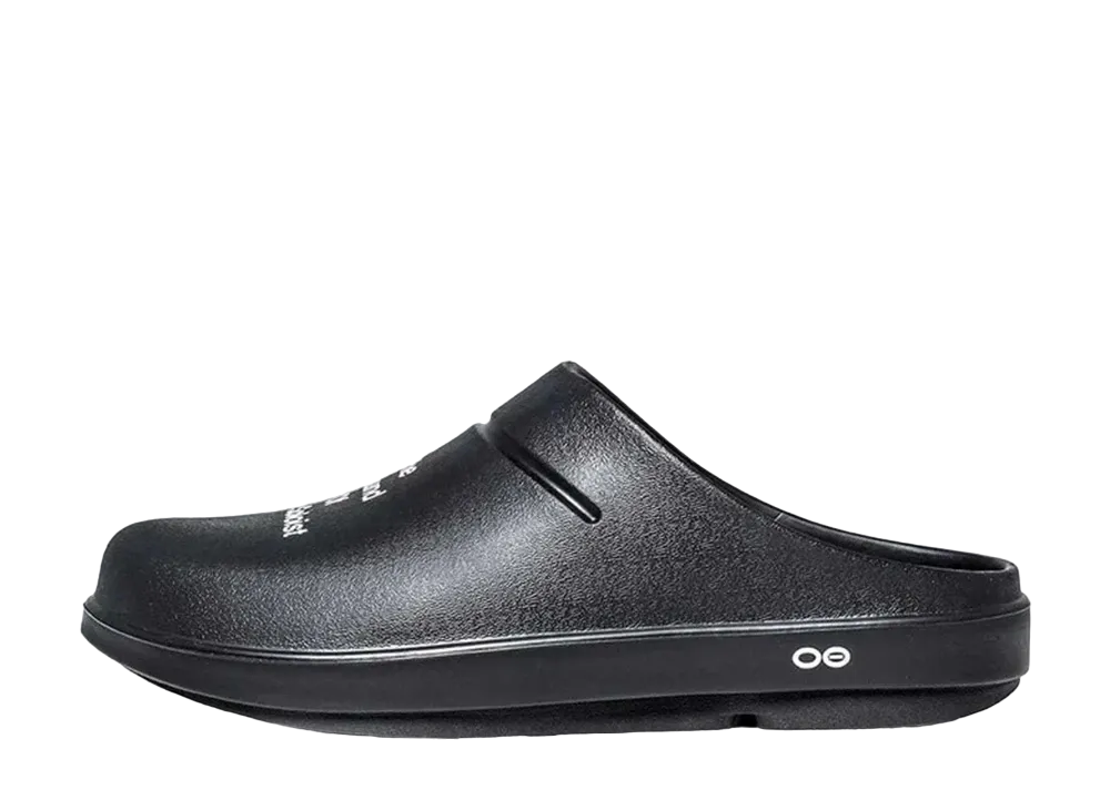 TAKAHIROMIYASHITATheSoloist. x OOFOS Clog "Black"