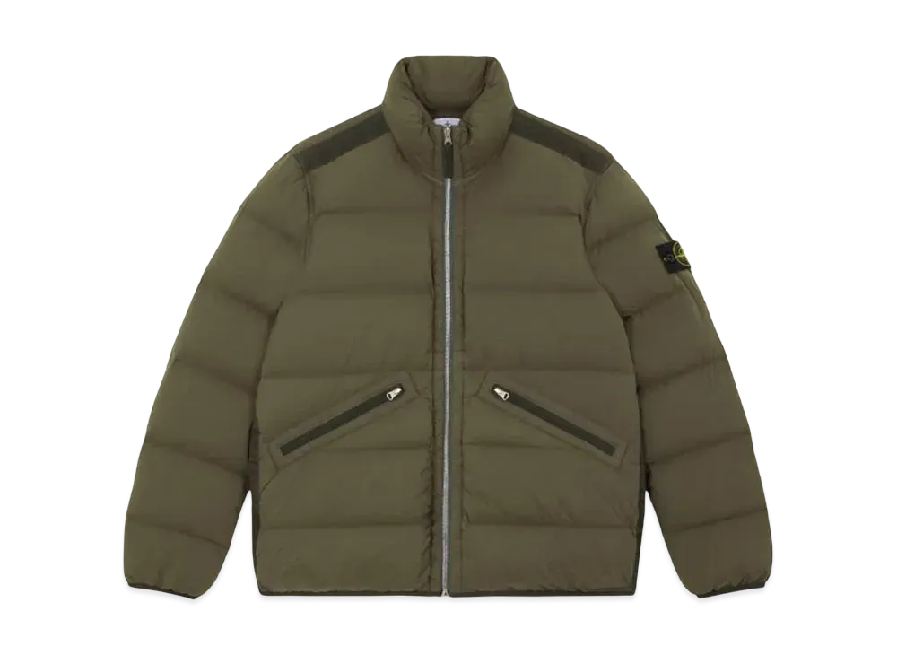 Stone Island 43028 Seamless Tunnel Nylon Down -TC "Musk Green"