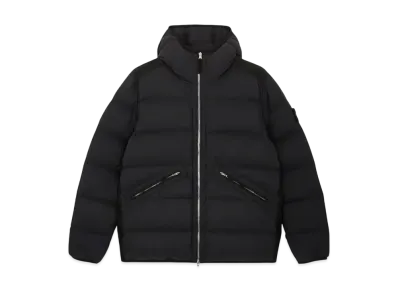 Stone Island 43128 Seamless Tunnel Nylon Down -TC "Black"