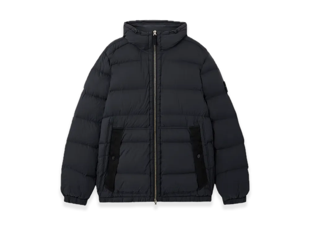 Stone Island 4100040 Seamless Tunnel Nylon Down-TC "Black"
