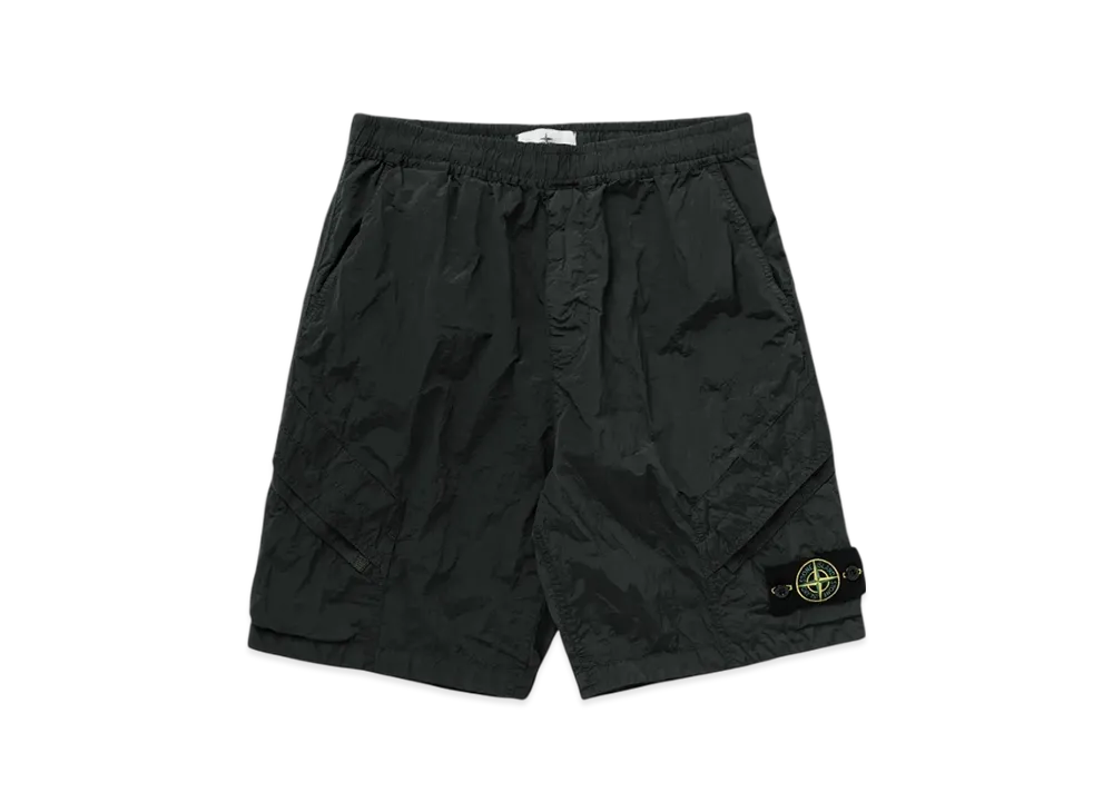 Stone Island L1719 Nylon Metal in Econyl Regenerated Nylon Comfort Fit Bermuda Shorts - 24SS "Musk Green"