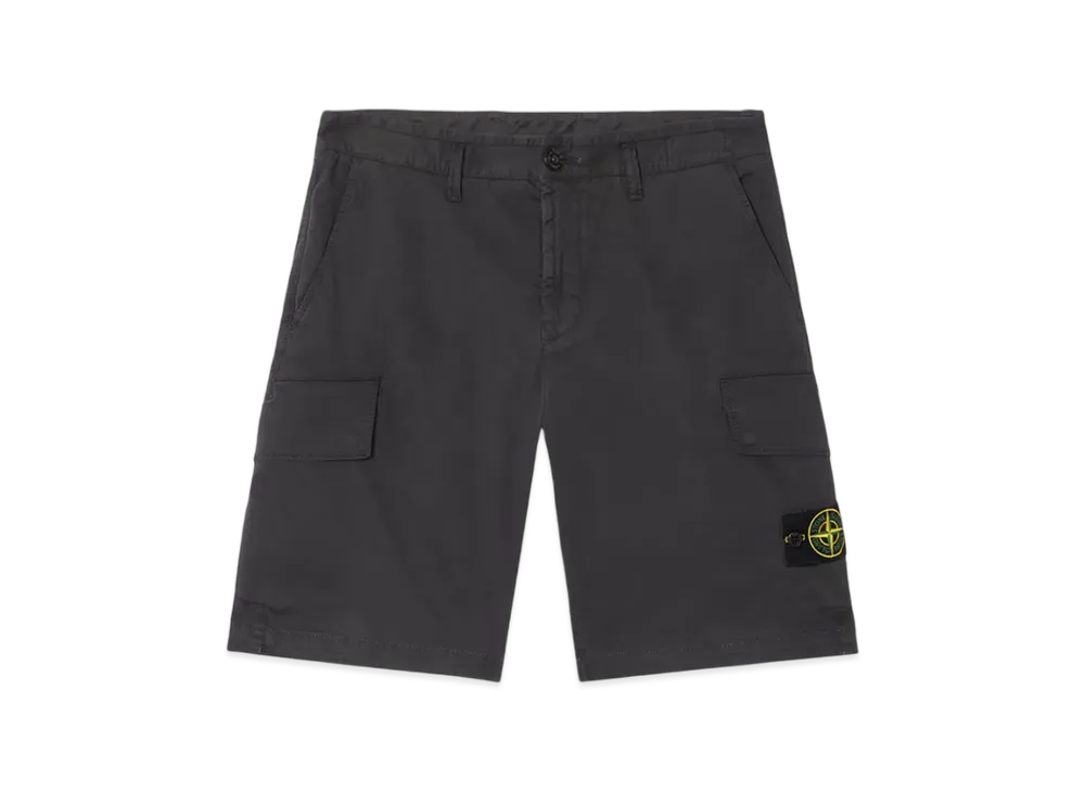Stone Island L100L12 Stretch Organic Broken Twill Cotton Old Effect Slim-Fit Cargo Bermuda Shorts with Zipper Pockets - 25SS "Black"