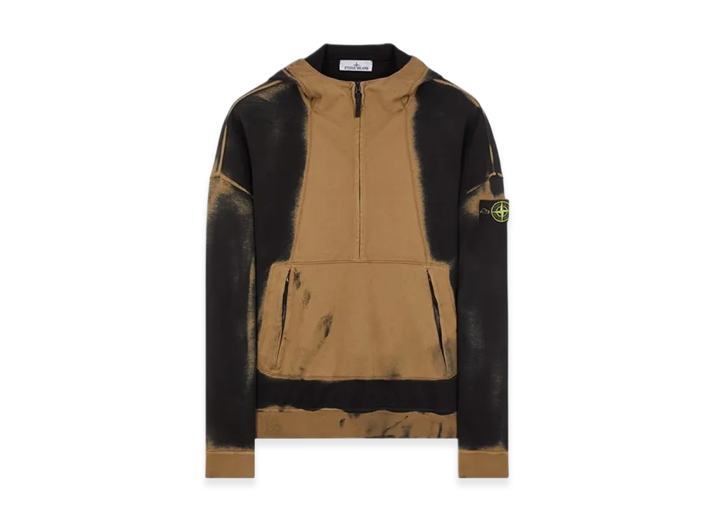Stone Island 628T2 Hand Sprayed Airbrush Treatment Half Zip Hoodie - 23SS "Dark Beige"
