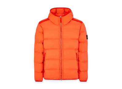 Stone Island 43728 Seamless Tunnel Nylon Down-TC Jacket - 23FW "Lobster Red"