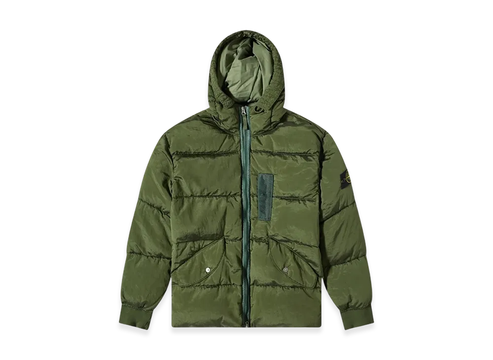 Stone Island 43619 Nylon Metal Econyl Regenerated Nylon Down Jacket - 22FW "Olive Green"