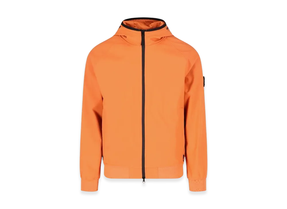 ストーンアイランド 40927 ライト ソフト シェル-R E.DYE テクノロジー リサイクルド ポリエステル フーデッドジャケット - 23SS "シエナブラウン"