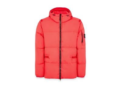 Stone Island Garment Dyed Crinkle Reps R-NY "Red"