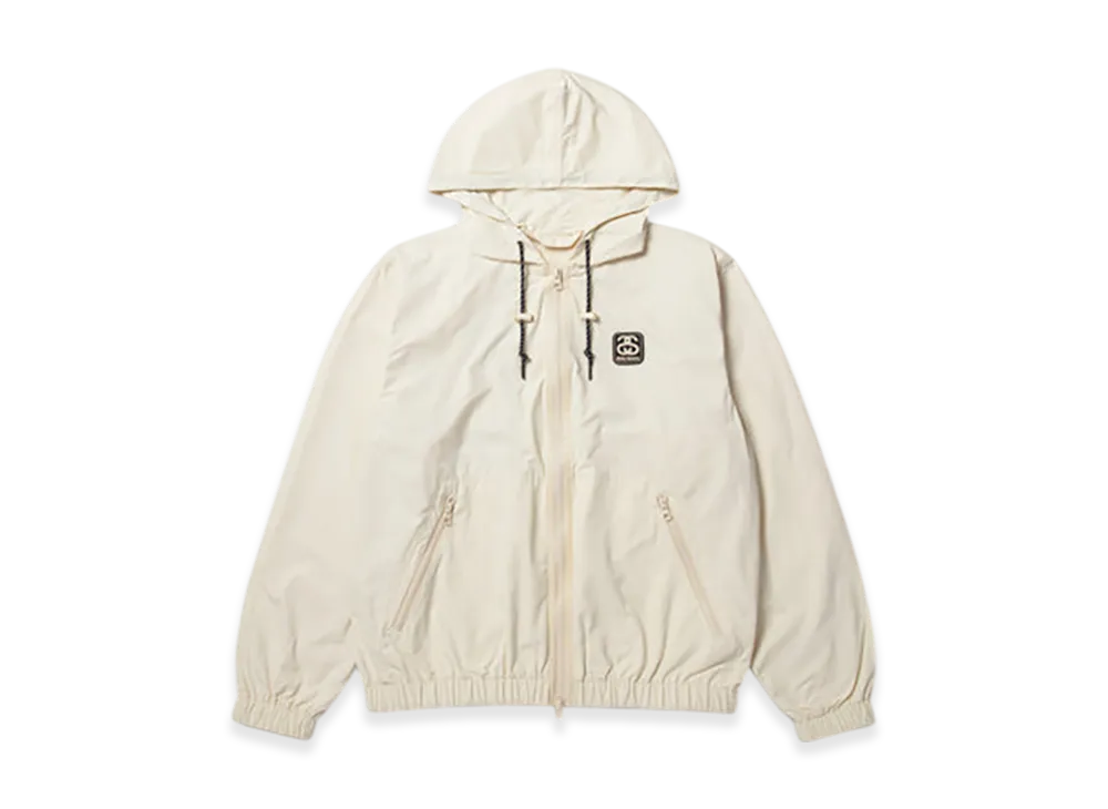 新たな視点でサーフカルチャーを表現！StussyとWales Bonnerの