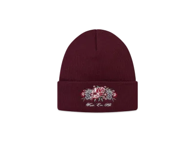 Supreme Centerpiece Beanie "Plum"
