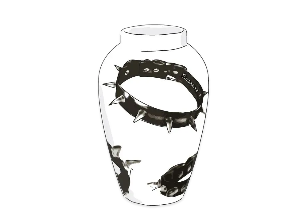 Supreme Studded Collars Vase "White"