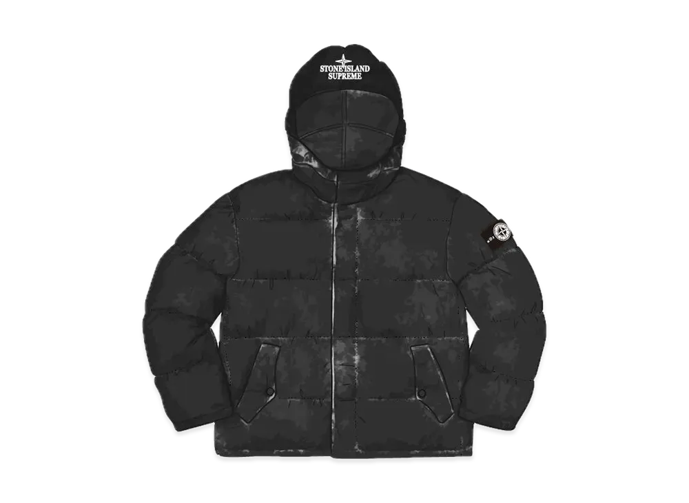 Supreme / Stone Island Painted Camo Crinkle Down Jacket "Black"