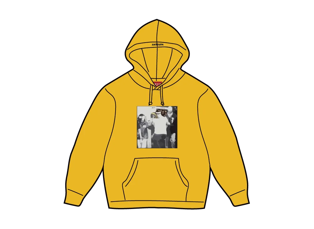 シュプリーム x アンタイヒーロー フード スウェットシャツ &quot;マスタード&quot;