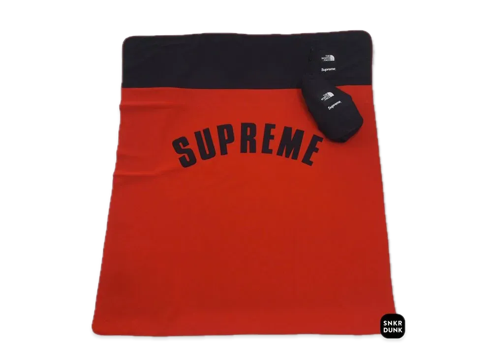 Supreme x The North Face Arc Logo Denali Fleece Blanket "Red"