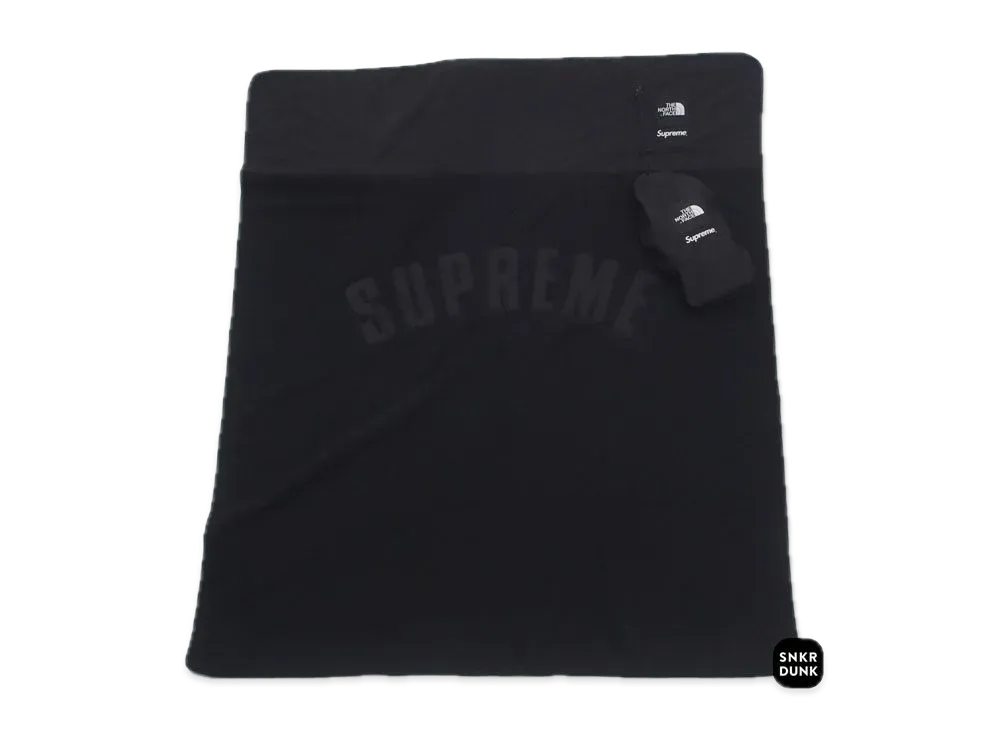 Supreme x The North Face Arc Logo Denali Fleece Blanket 
