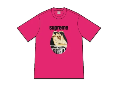Supreme Kiss Tee "Pink"