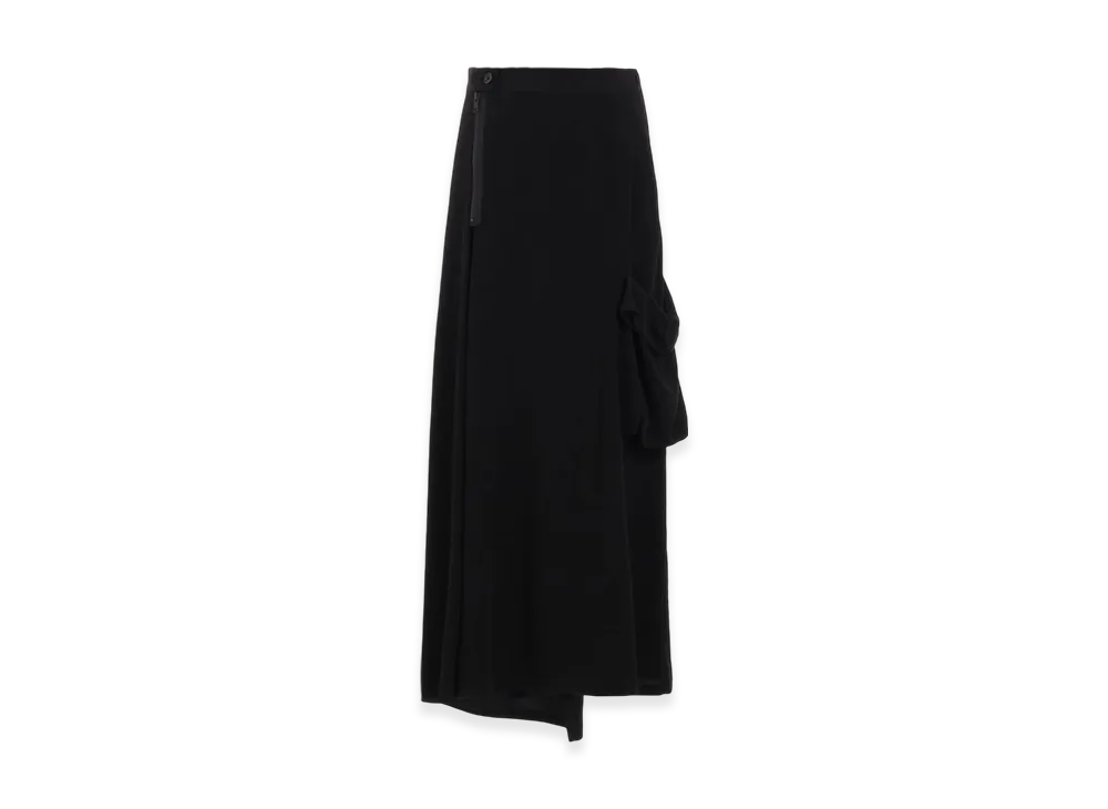 S'YTE Crepe de Chine Pocket Skirt "Black"