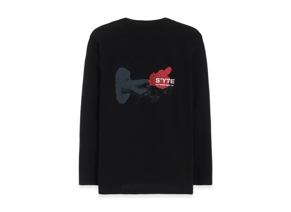 S'YTE Rose In The Hand Graphic Long-Sleeved T-Shirt "Black"