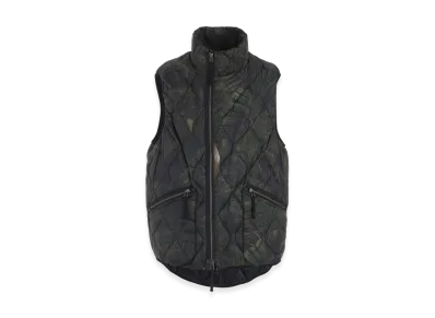 S'YTE x Taion Dahlia Camouflage Quilted Down Vest "Khaki"
