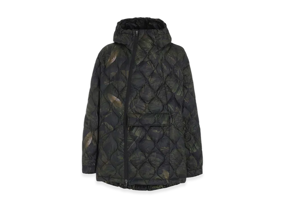 S'YTE x Taion Dahlia Camouflage Quilted Down Parka "Khaki"