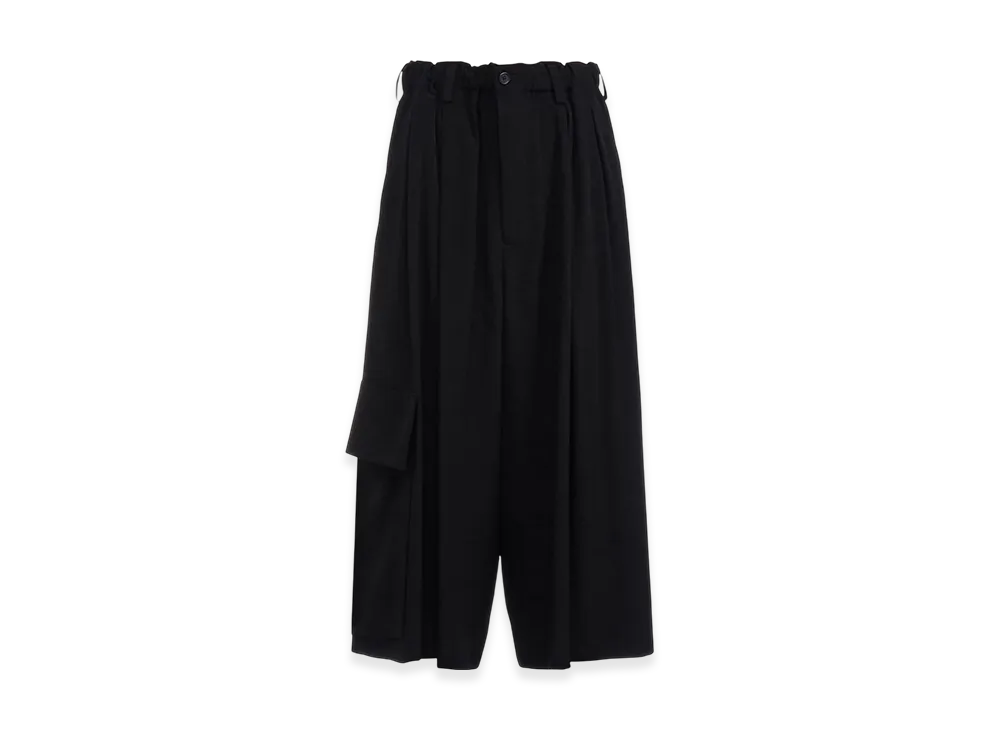 S'YTE Crepe de Chine Cropped Wide Pants With Gusseted Flap Pocket "Black"